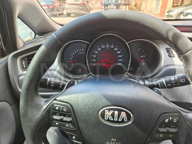 Kia Ceed, 2013 года, 129 лс, 247900 км, АКПП