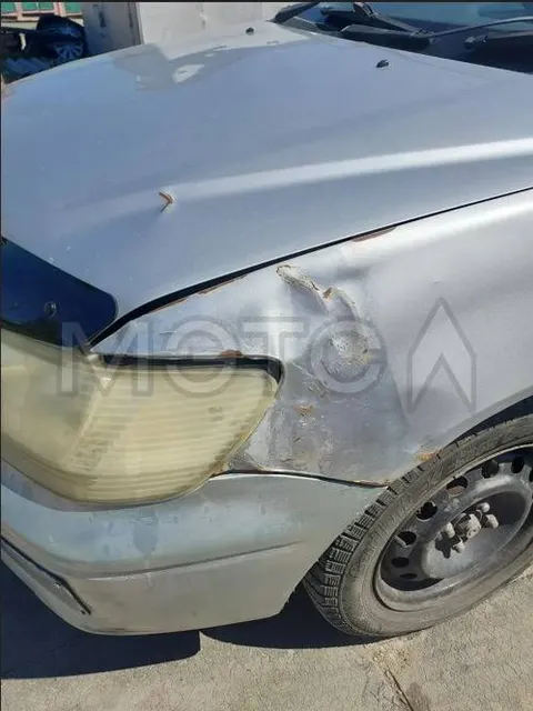 Mitsubishi Lancer, 2000 года, 88 лс, 250000 км, АКПП