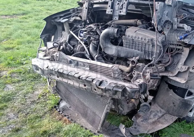 Volkswagen Passat, 2014 года, 152 лс