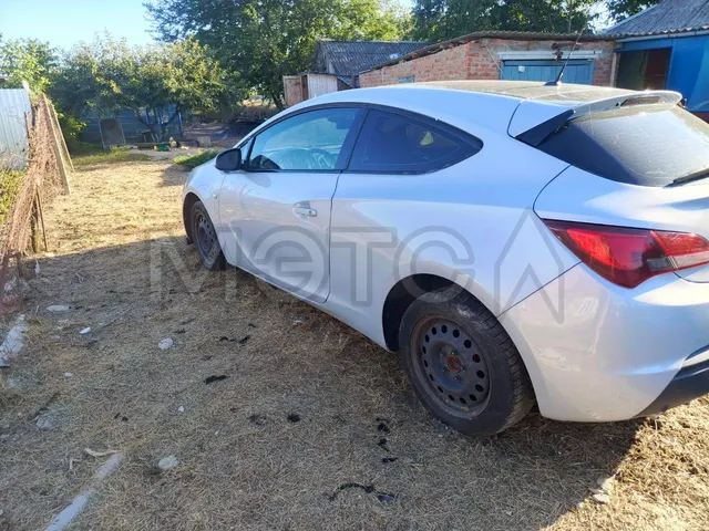 Opel Astra, 2012 года, 140 лс, 300000 км, АКПП