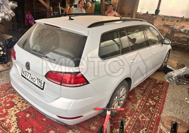 Volkswagen Golf, 2017 года, 115 лс, 260058 км, АКПП