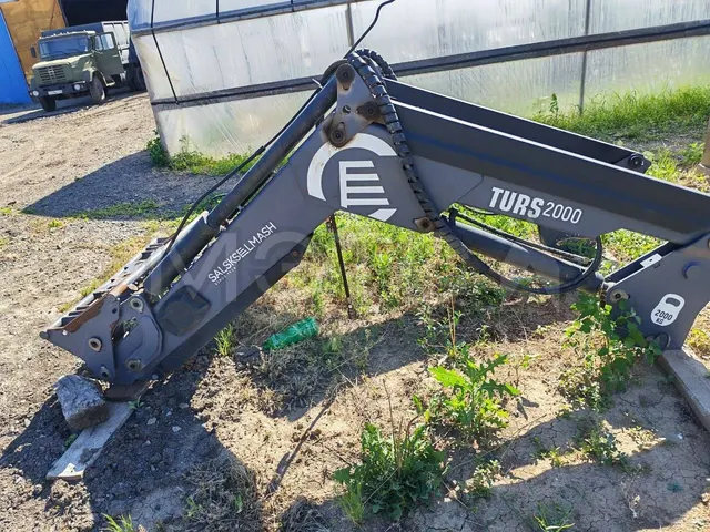 Погрузчик без джойстика (МТЗ-1221) ТУРС 2000-0