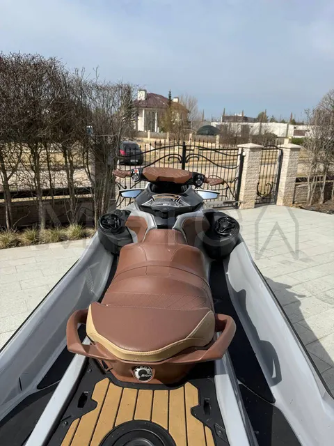 Гидроцикл SEA DOO GTX 300, 2017 года