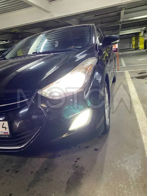 Hyundai Elantra, 2012 года, 132 лс, 100000 км