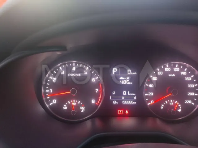 Kia Rio, 2017 года, 123 лс, 198880 км, АКПП