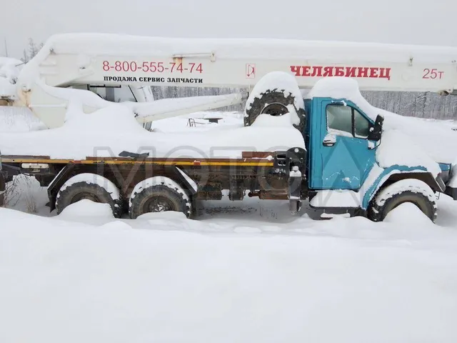 Автомобили грузовые КС 55732 (кран автомобильный), 2017 года