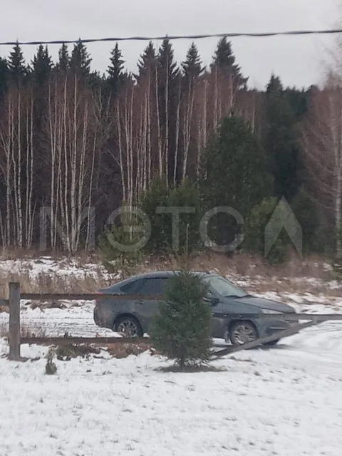 Земельный участок в Свердловской обл., 2000 кв.м.