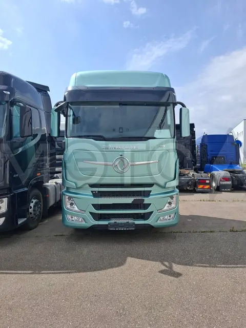 Грузовой тягач седельный Dongfeng GX 4x2, 2023 года