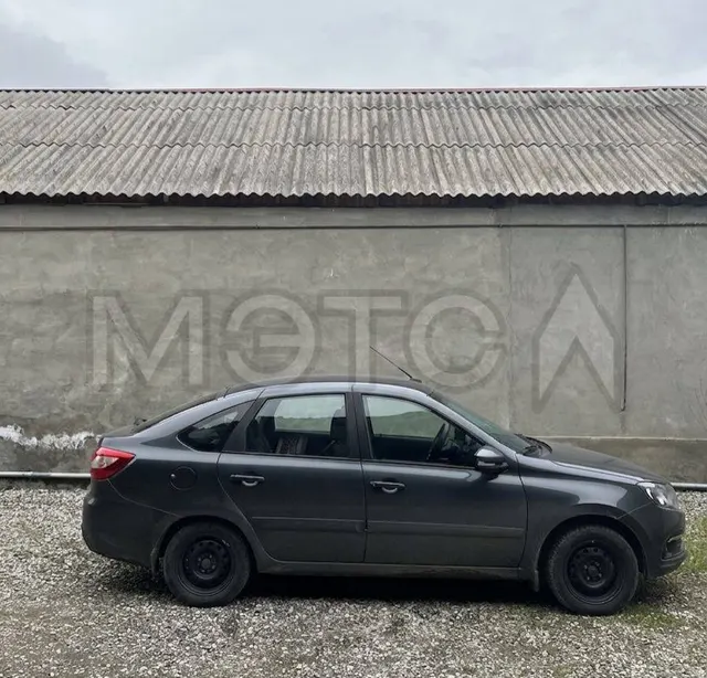 Lada Granta, 2018 года, 106 лс, 122667 км