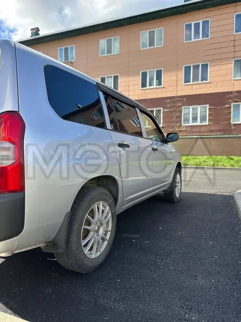 Toyota Probox, 2015 года, 103 лс, 180000 км, АКПП