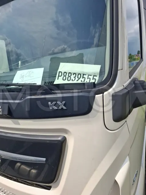 Седельный тягач Dongfeng KX 4x2, 2023 года