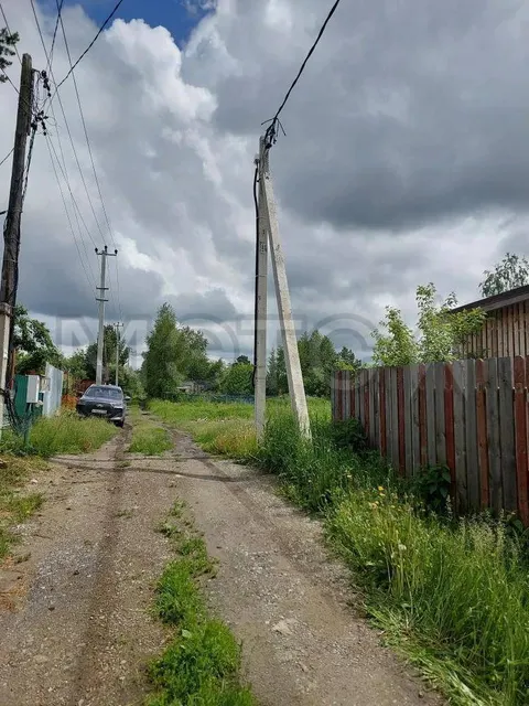Земельный участок в Тюменской обл., 1256 кв.м