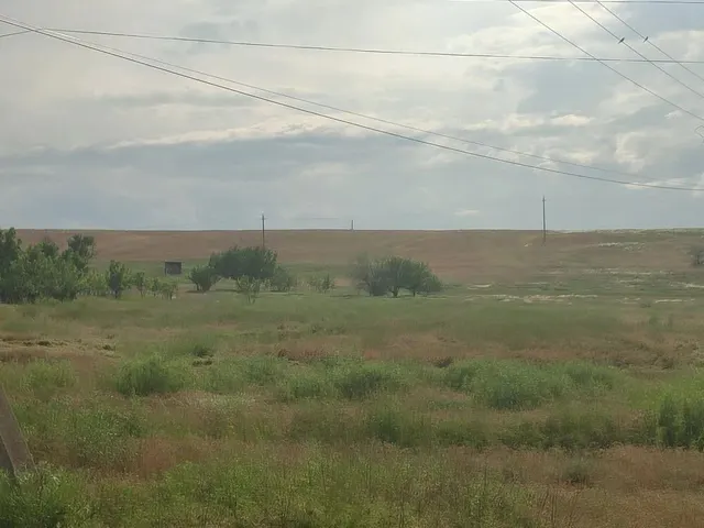 Земельный участок в Астраханской обл., 2000 кв.м.