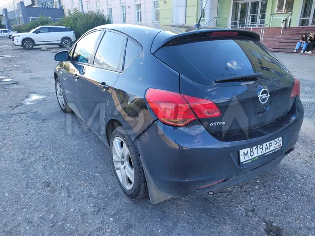 Opel Astra, 2010 года, 115 лс, 282365 км