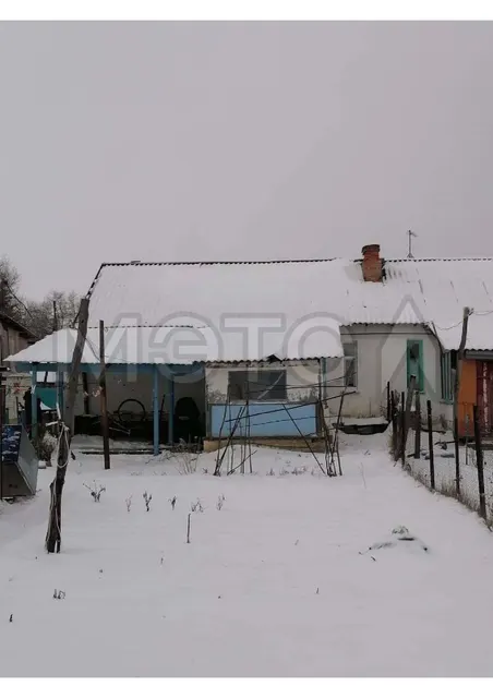1/8 доля дома и 1/8 доля земельного участка в Саратовской обл.