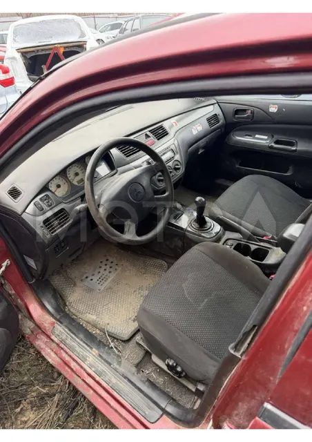 Mitsubishi Lancer, 2004 года, 98 лс