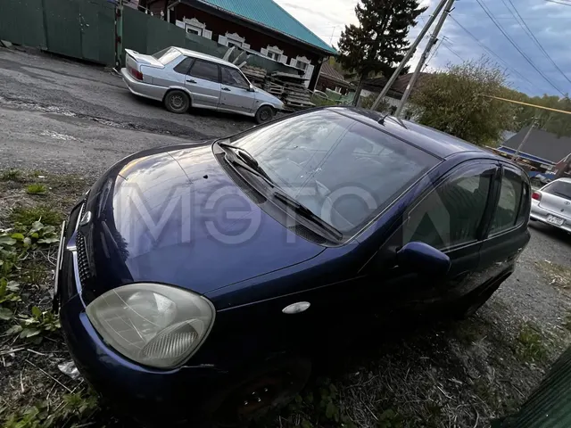 Toyota Vitz, 2001 года, 70 лс, 240290 км