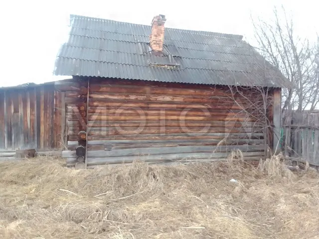 1/4 доля дома и 1/4 доля земельного участка в Иркутской обл.