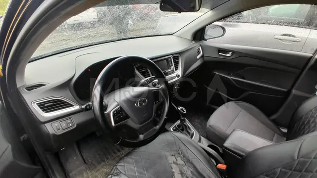 Hyundai Solaris, 2019 года, 123 лс, 228627 км, АКПП