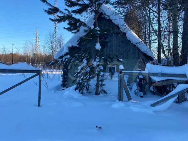 Земельный участок в ХМАО-Югра, 987 кв.м.