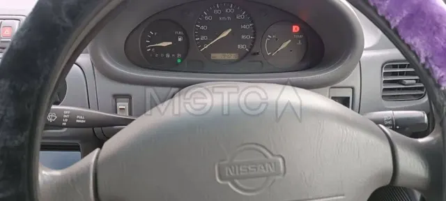 Nissan March, 2001 года, 60 лс, 194216 км, АКПП