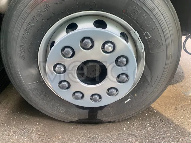 Седельный тягач Dongfeng GX 4x2, 2024 года