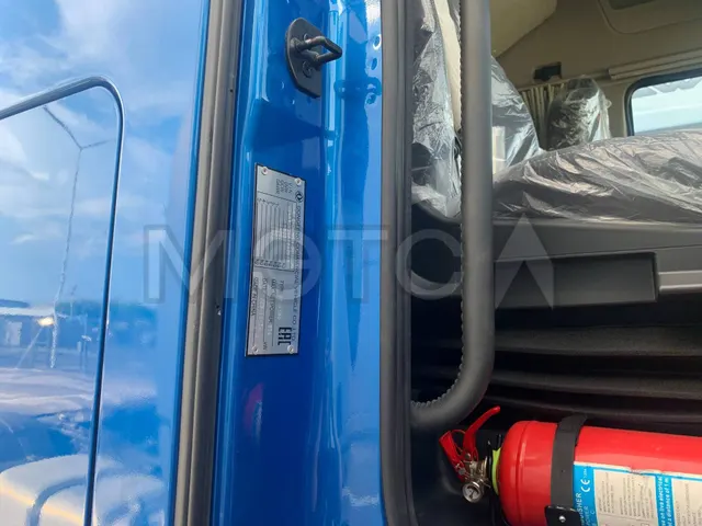 Седельный тягач Dongfeng GX 4x2