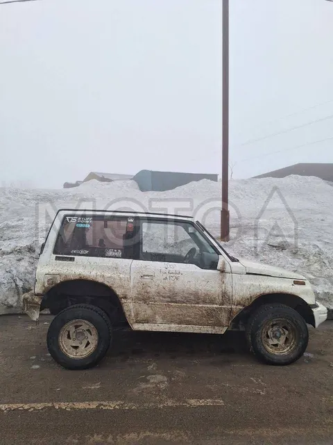 Suzuki Escudo, 1995 года, 100 лс, 289596 км, полный привод, АКПП