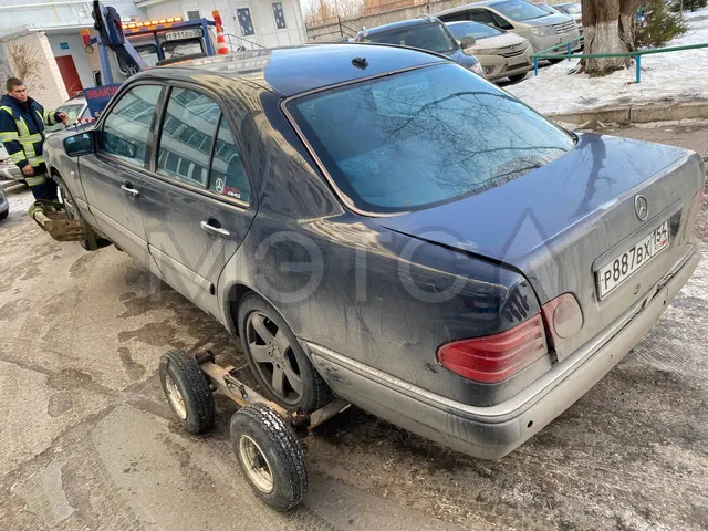 Mercedes-Benz E-Класс, 1999 года, 170 лс