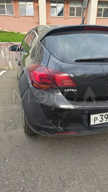 Opel Astra, 2011 года, 115 лс, 196000 км