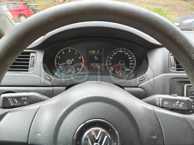 Volkswagen Jetta, 2014 года, 105 лс, 222000 км, АКПП