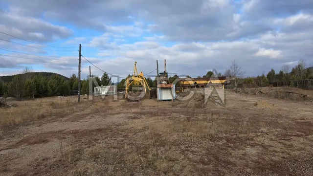 Здание 135,4 кв.м, здание 72,3 кв.м, здание 521,3 кв.м и земельный участок 22 654 кв.м в Забайкальском крае