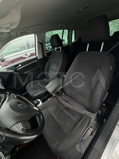 Volkswagen Tiguan, 2013 года, 170 лс, 200000 км, полный привод, АКПП