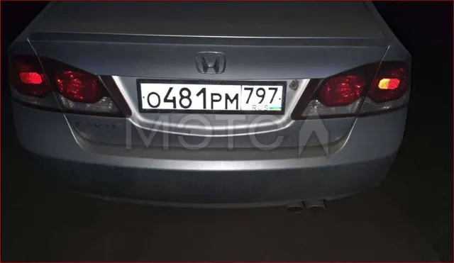 Honda Civic, 2011 года, 140 лс