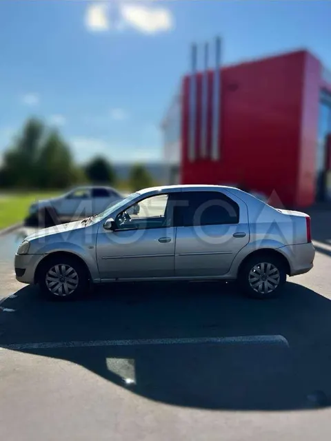 Renault Logan, 2013 года, 84 лс, 205000 км