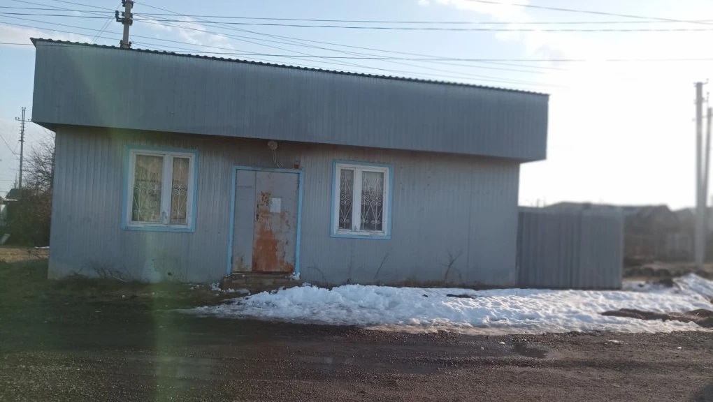 Здание нежилое, площадь 36.2 кв.м., адрес (местонахождение): 442430, Пензенская обл, Шемышейский р-н, рп Шемышейка, ул Светлая, д 7а, кадастровый (условный) номер: 58:28:0400202:2312 расположенный на земельном участке, площадь 96 +/- 3 кв.м., расположенные по адресу: 442430, Пензенская обл, Шемышейский р-н, рп Шемышейка, ул Светлая, д 7, кадастровый (условный) номер: 58:28:0400202:1145, вид собственности: индивидуальная.