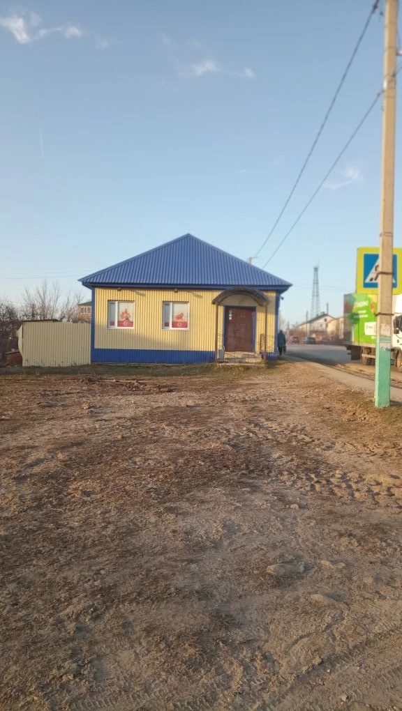 Здание нежилое, площадь 131.4 кв.м., кадастровый (условный) номер: 58:28:0400101:1657 расположенное на земельных участках, площадь 347 +/- 7 кв.м., кадастровый (условный) номер: 58:28:0400101:1831 и площадь 113 +/- 8 кв.м., , кадастровый (условный) номер: 58:28:0400101:995, расположенные по адресу: 442430, Пензенская обл, Шемышейский р-н, рп Шемышейка, ул Свердлова, 39а, вид собственности: индивидуальная.