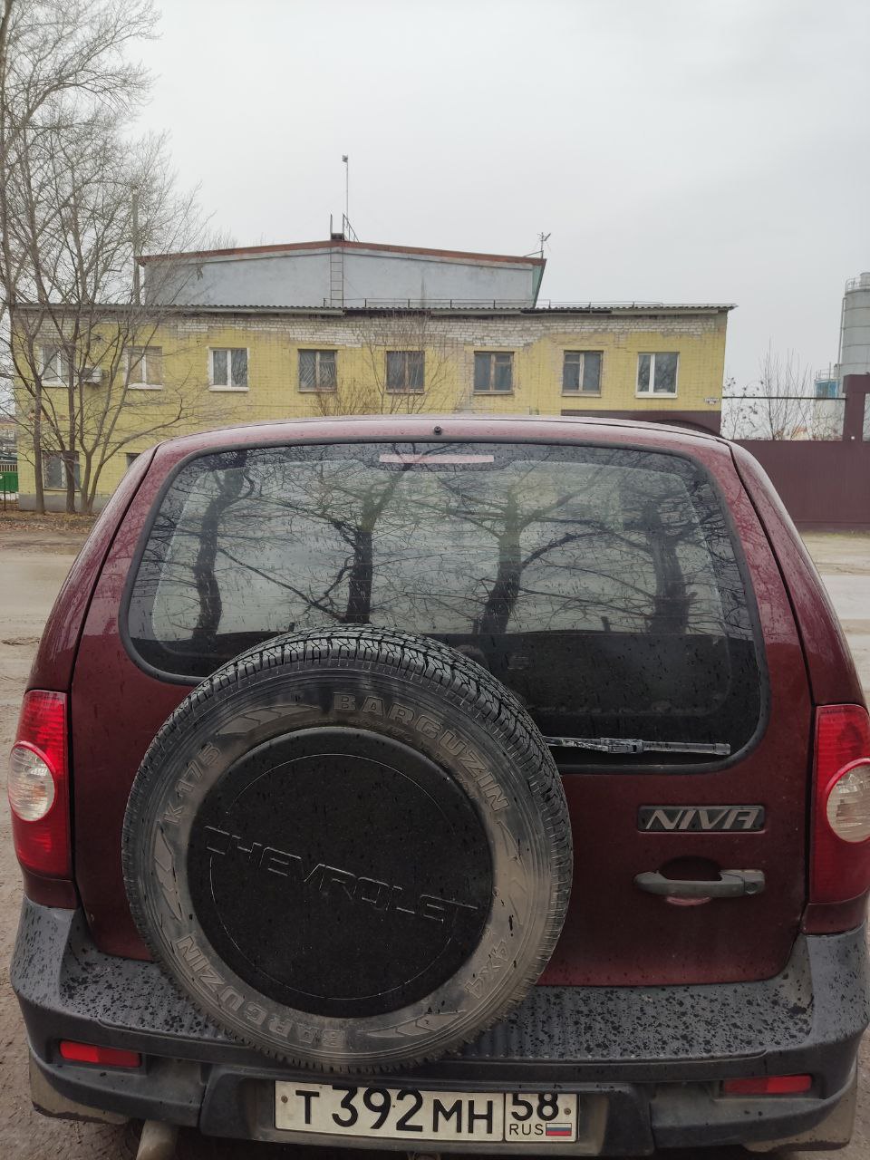 Легковой автомобиль