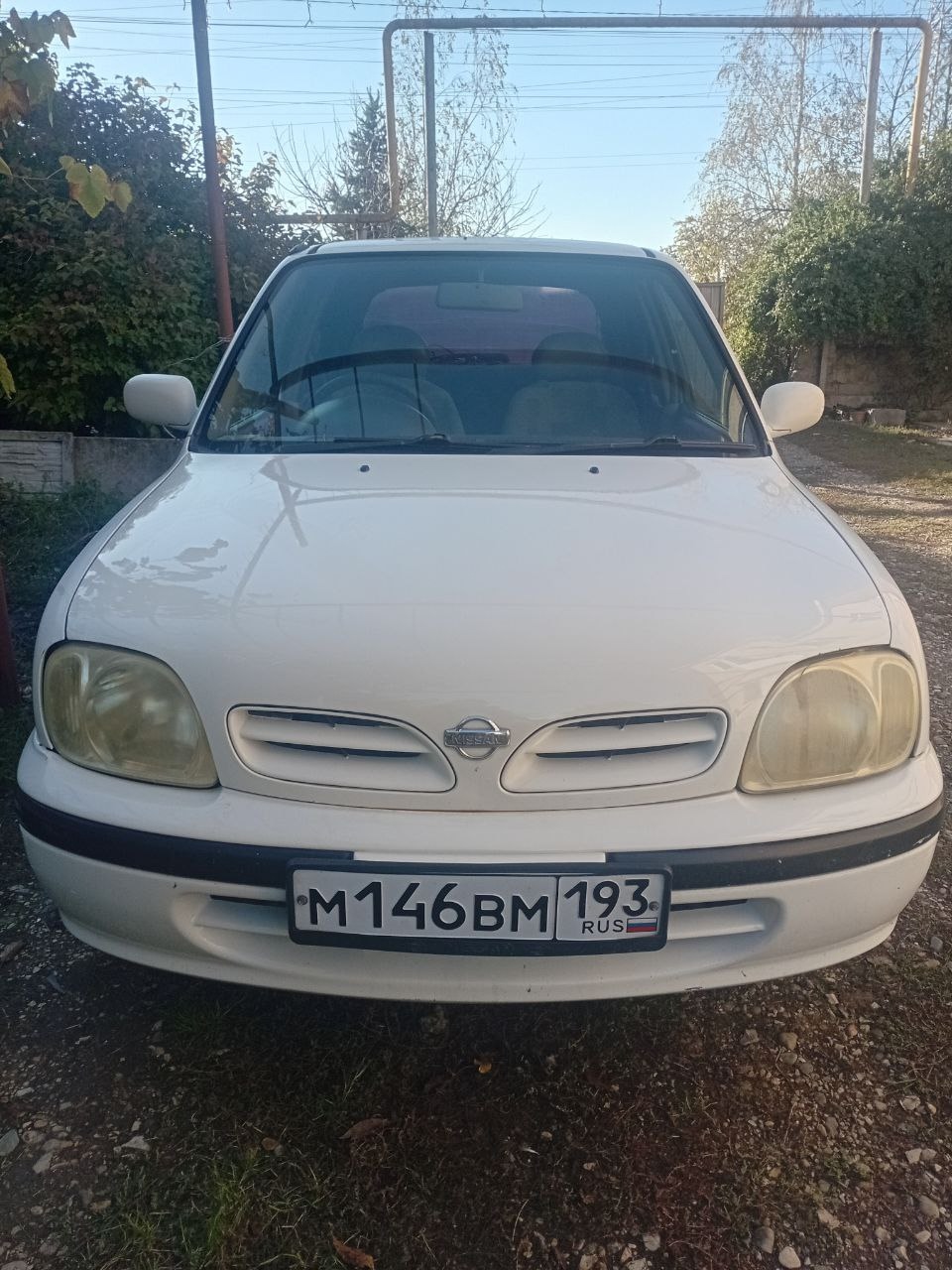 Легковой автомобиль, марка: НИСАН, модель: MARCH, год изготовления: 2000, VIN: отсутствует, г.р.з. – М146ВМ193, цвет белый