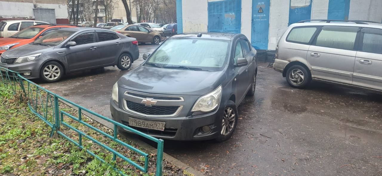 Легковой автомобиль (седан) Chevrolet Cobalt, год изготовления: 2022, VIN: MX1JA69V9PK011091, гос. номер: Т989АМ977, цвет: Серый. Местонахождение имущества: г. Москва.