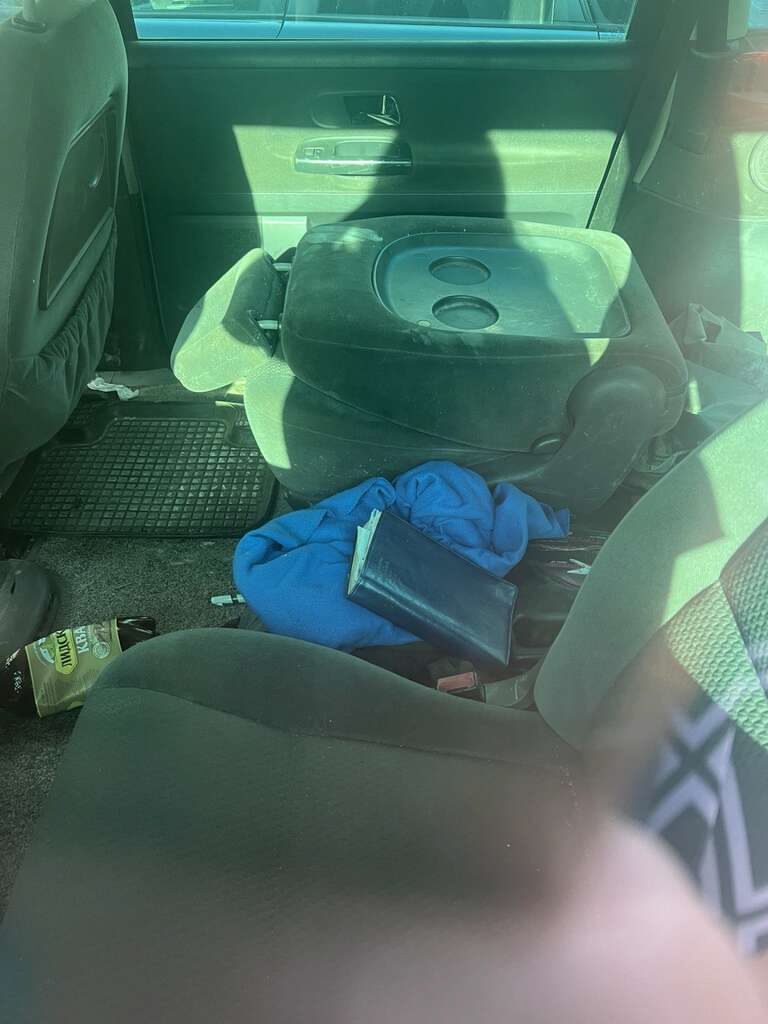 Транспортное средство FORD GALAXY, тип ТС – Универсал легковой, VIN WF0GXXPSSG2U26561, год выпуска 2002, г.р.з. – С266СА177, цвет серый