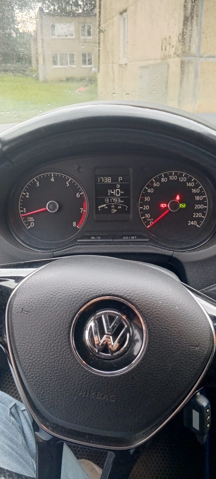 Автомобиль: марка VOLKSWAGEN, модель POLO,