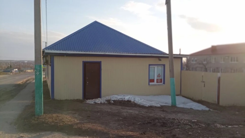 Здание нежилое, площадь 131.4 кв.м., кадастровый (условный) номер: 58:28:0400101:1657 расположенное на земельных участках, площадь 347 +/- 7 кв.м., кадастровый (условный) номер: 58:28:0400101:1831 и площадь 113 +/- 8 кв.м., , кадастровый (условный) номер: 58:28:0400101:995, расположенные по адресу: 442430, Пензенская обл, Шемышейский р-н, рп Шемышейка, ул Свердлова, 39а, вид собственности: индивидуальная.