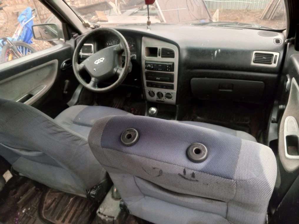 Автомобиль легковой