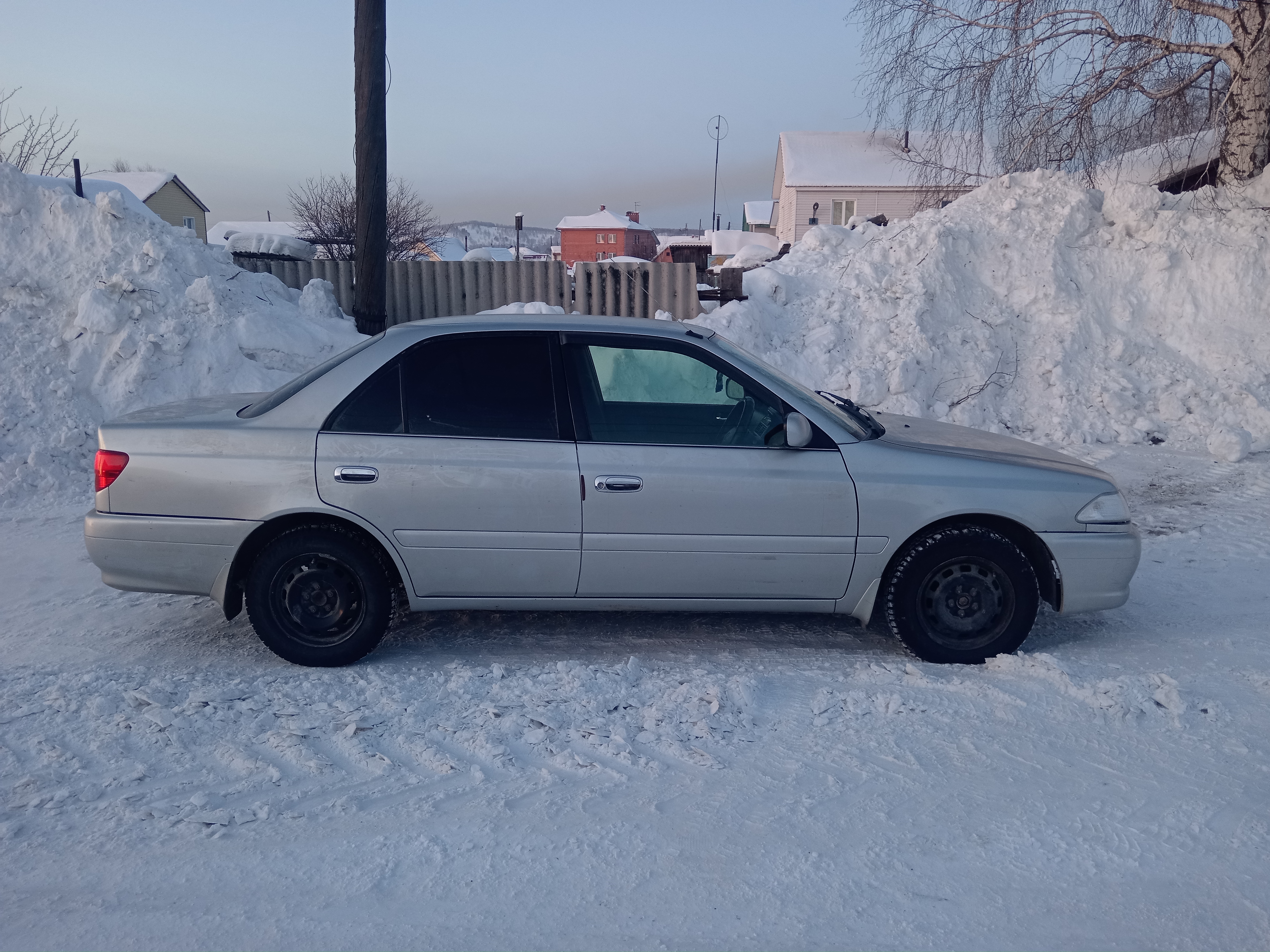 Легковой автомобиль Марка: TOYOTA CARINA