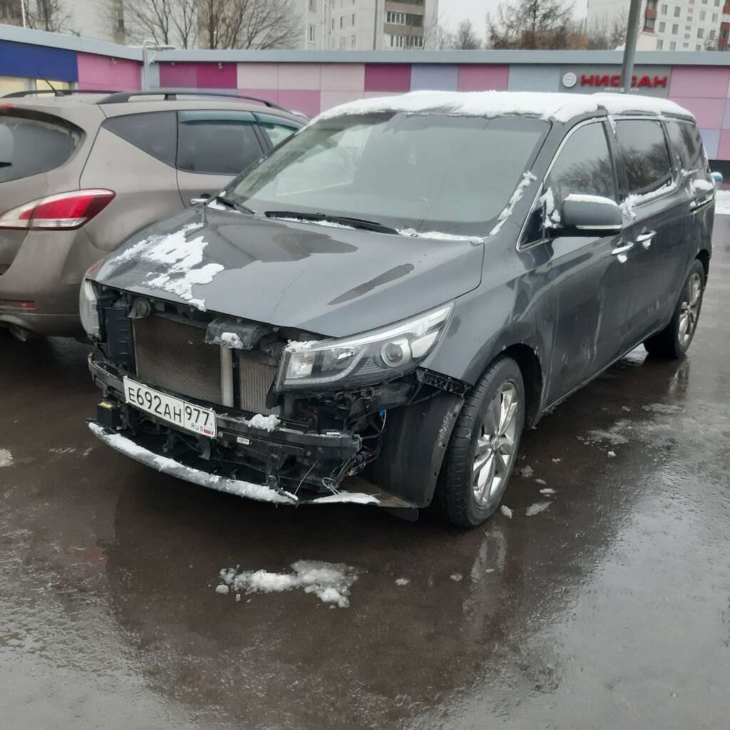 Транспортное средство KIA CARNIVAL, идентификационный номер (VIN) KNAME81ABJS426411 (предмет залога ООО Драйв Клик Банк)