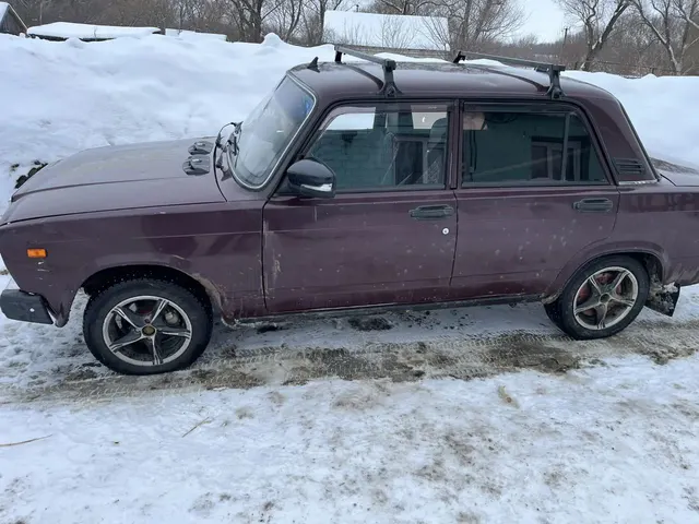Легковой автомобиль