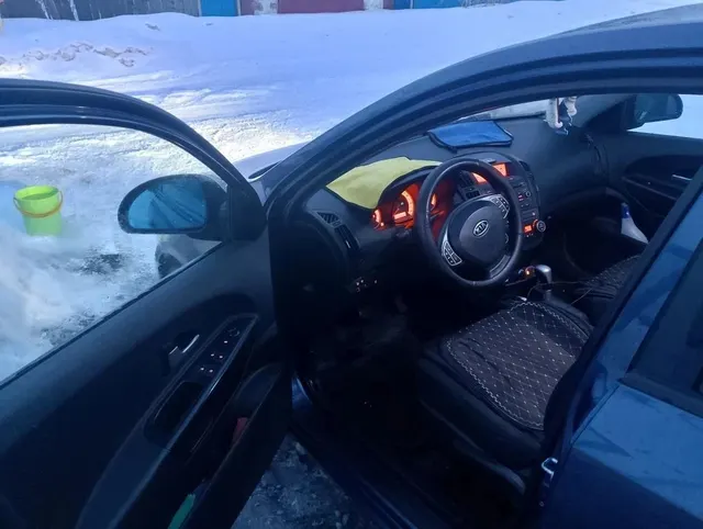 Автомобиль KIA ED (CEED), 2009 г.в. VIN XWEFF242390012740