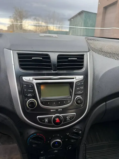 Залоговое Транспортное средство, легковой а/м HYUNDAI SOLARIS 2012 г.в., VIN Z94CT41CACR133216, государственный рег. номер М976ТУ75.