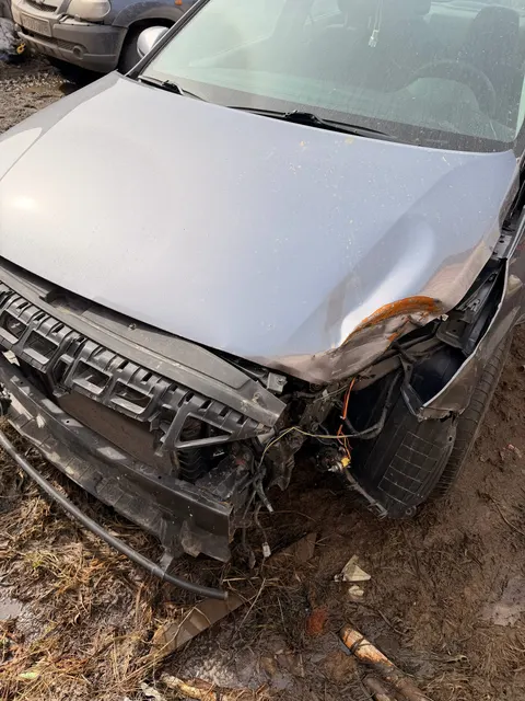 Легковой автомобиль Hyundai Solaris 2018 г.в., VIN: Z94K241BAKR129363, принадлежащий на праве собственности Никифорову Сергею Евгеньевичу. Имущество находится в залоге АО «Газпромбанк» (ИНН 7744001497).